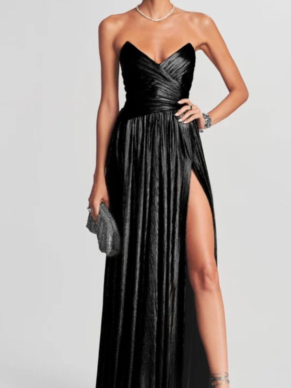Retrofete Waldorf Gown in Black